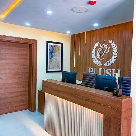Plush Hotel,Abudża Zewnętrze zdjęcie